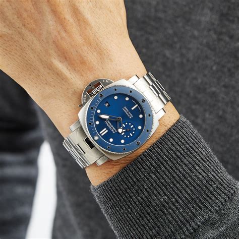 Panerai Submersible Blu Notte Pam01068 PAM 01068 .